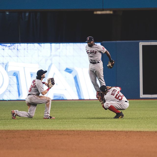 RECAP: Doug Fister has another nice start as #RedSox take game one from Jays 7-4 in&nbsp;extras.