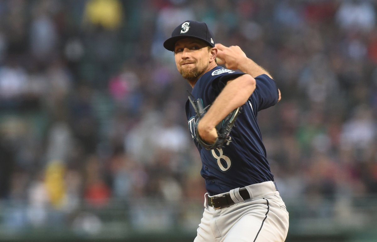 RECAP: Mike Leake Tosses Eight Shutout Innings as #RedSox Drop Second Game to Mariners in 7-2&nbsp;Loss.