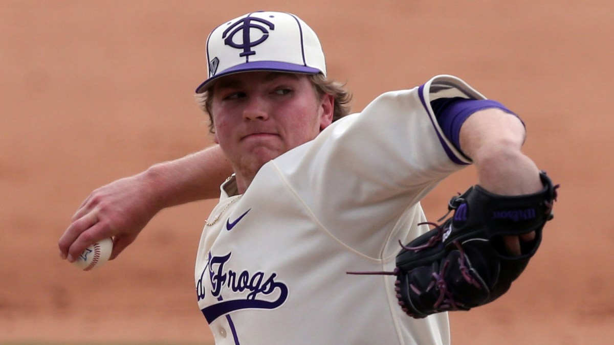 The #RedSox Have Promoted 2018 Third Round Pick Durbin Feltman to High A&nbsp;Salem.