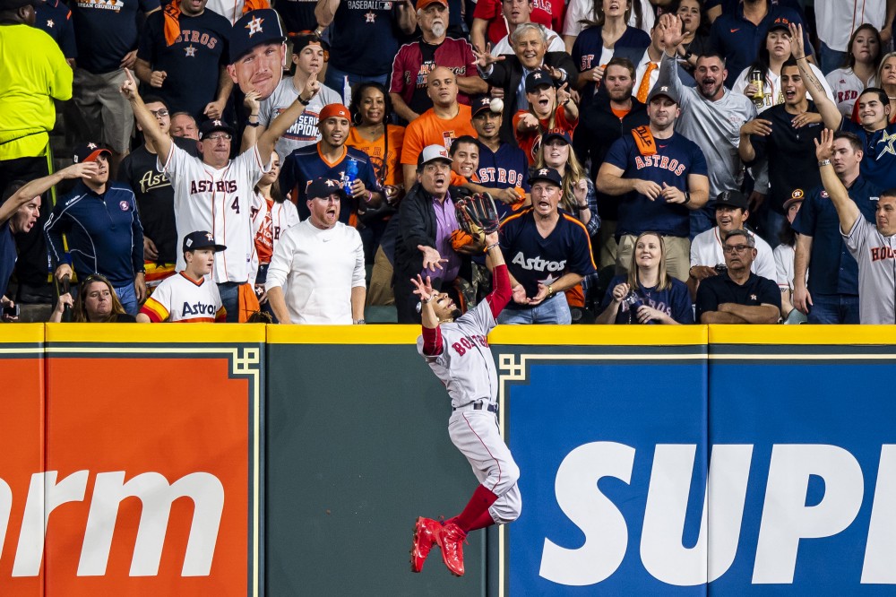 Mookie Betts Named Wilson Defensive Player of the Year for Right&nbsp;Fielders.