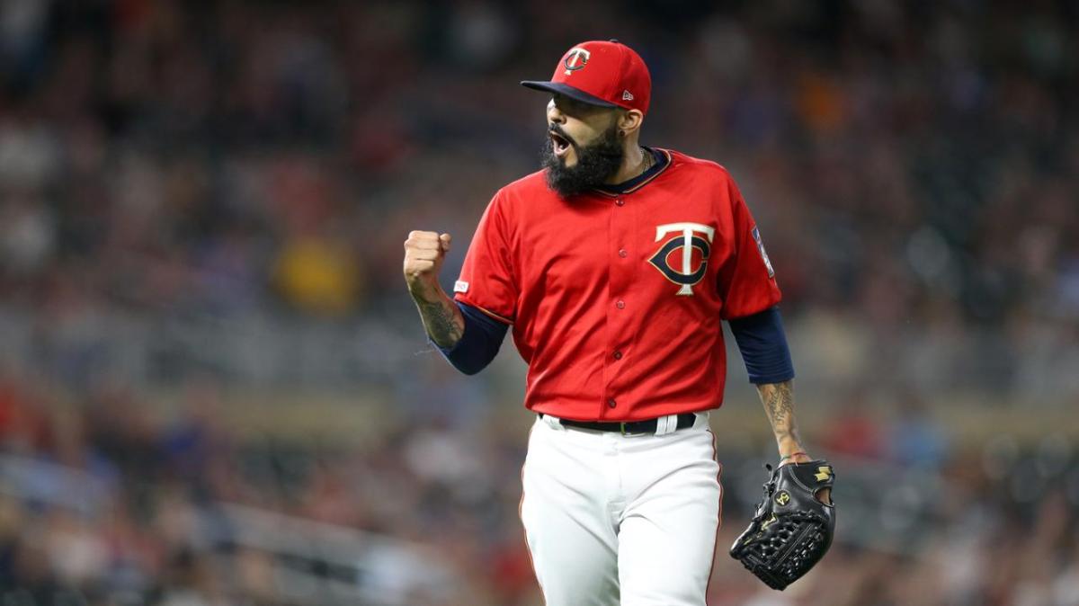Potential Red Sox Target Sergio Romo Goes Back to Twins on One-Year&nbsp;Deal
