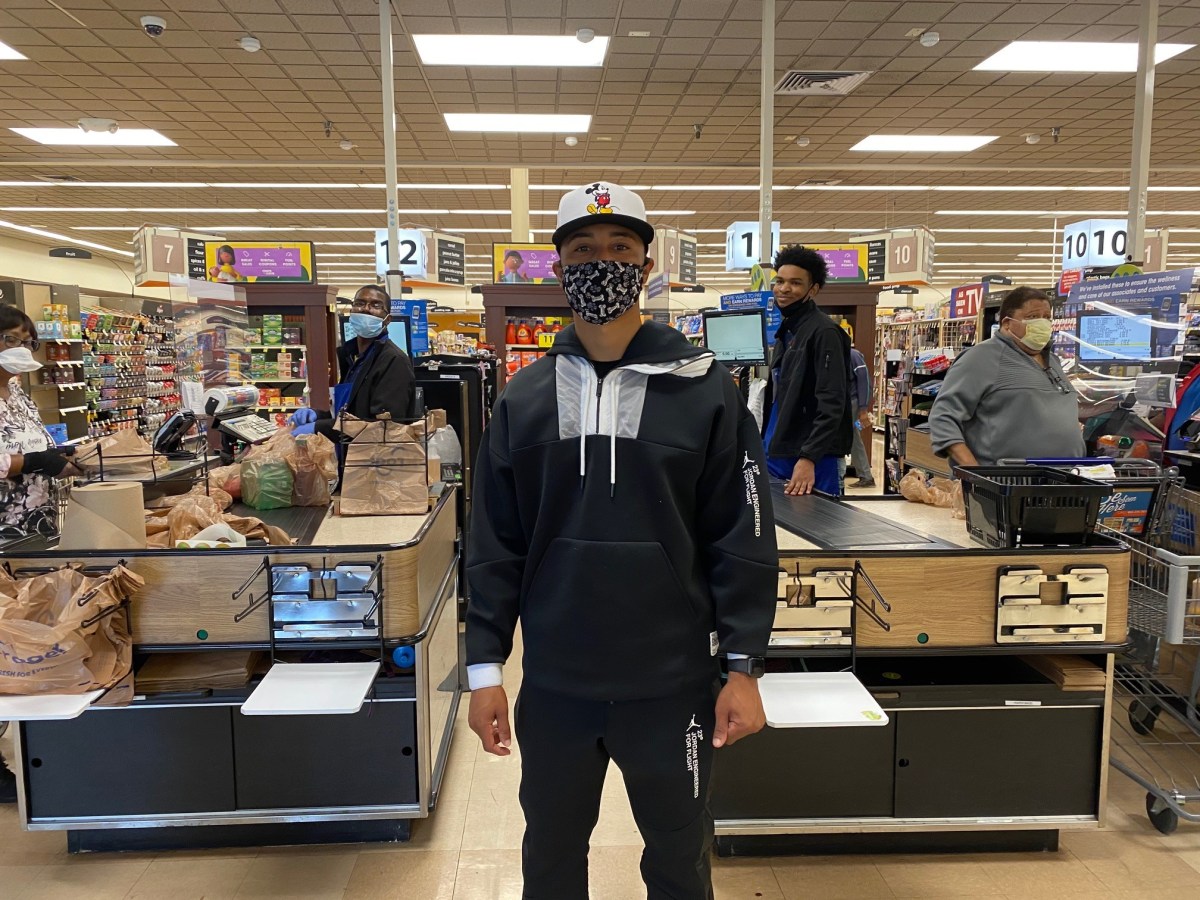 Former Red Sox Star Mookie Betts Buys Groceries for Shoppers at Tennessee&nbsp;Supermarket
