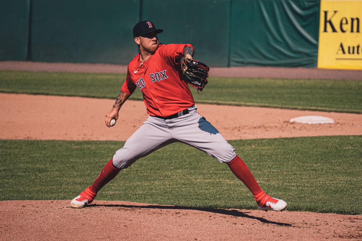 Red Sox add top pitching prospect Bryan Mata, 6 others to 40-man roster ahead of Rule 5&nbsp;Draft