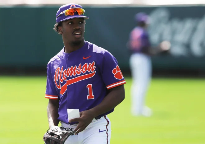 Red Sox sign Clemson University outfielder Kier&nbsp;Meredith