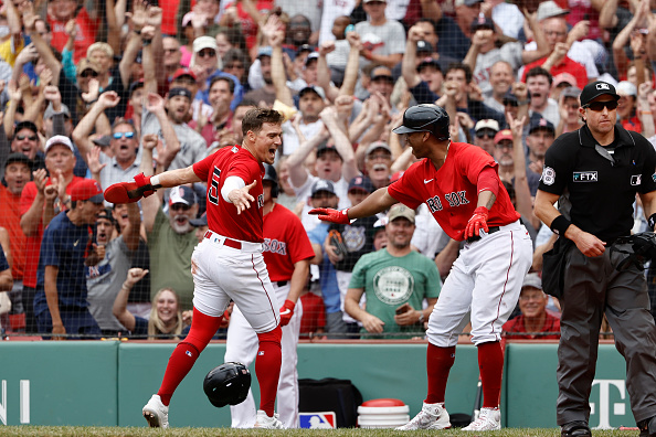 Red Sox storm back with 5-run 8th inning to take series from Yankees in dramatic 5-4&nbsp;victory