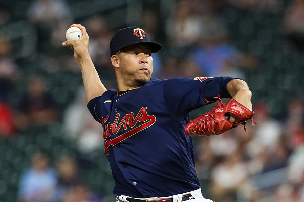 Red Sox acquire veteran reliever Hansel Robles from Twins in exchange for pitching prospect Alex&nbsp;Scherff