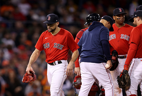 Red Sox blow late lead in process of falling to Astros, 9-2, in Game 4 of&nbsp;ALCS