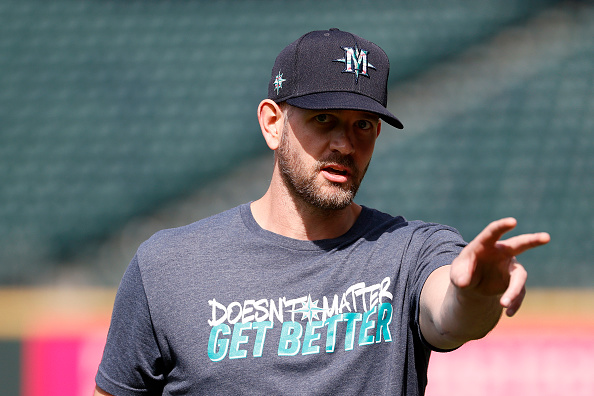 Red Sox make signings of Rich Hill and James Paxton&nbsp;official