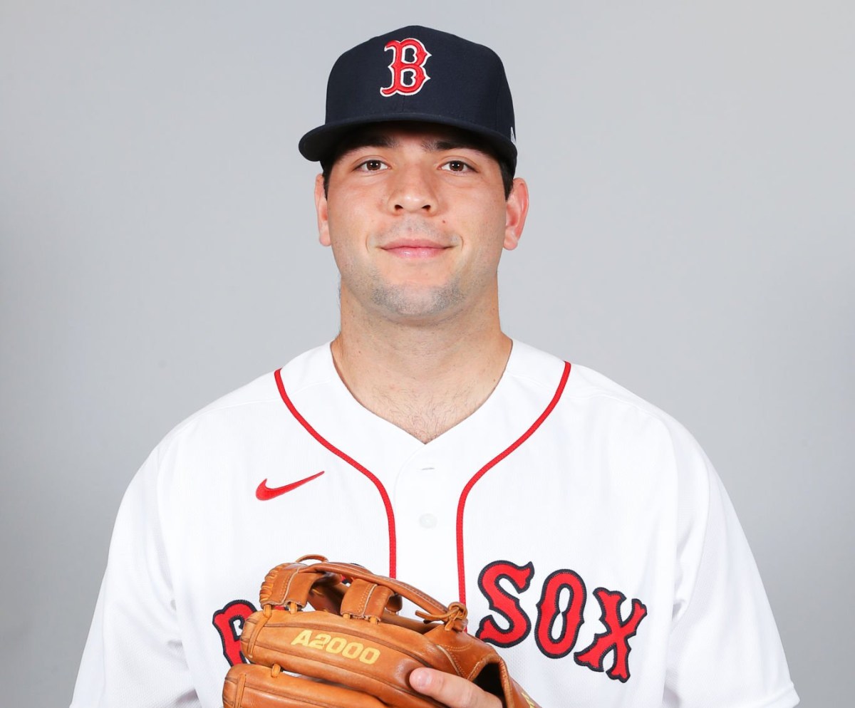 Red Sox outright Hudson Potts to minor-leagues after infielder clears&nbsp;waivers