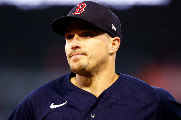 Red Sox place Kiké Hernández on 10-day injured list due to right hip flexor strain, recall Jonathan Araúz from Triple-A&nbsp;Worcester