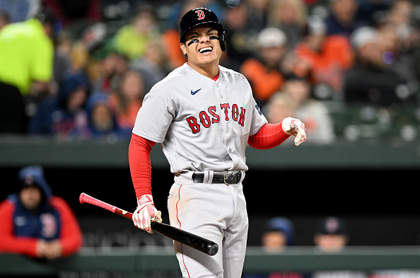 Red Sox place Yu Chang on 10-day injured list with left hamate fracture, recall Enmanuel Valdez from Triple-A&nbsp;Worcester